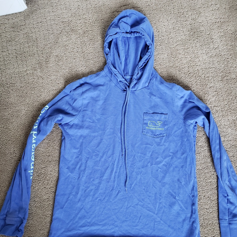 Vineyard vines hoodie